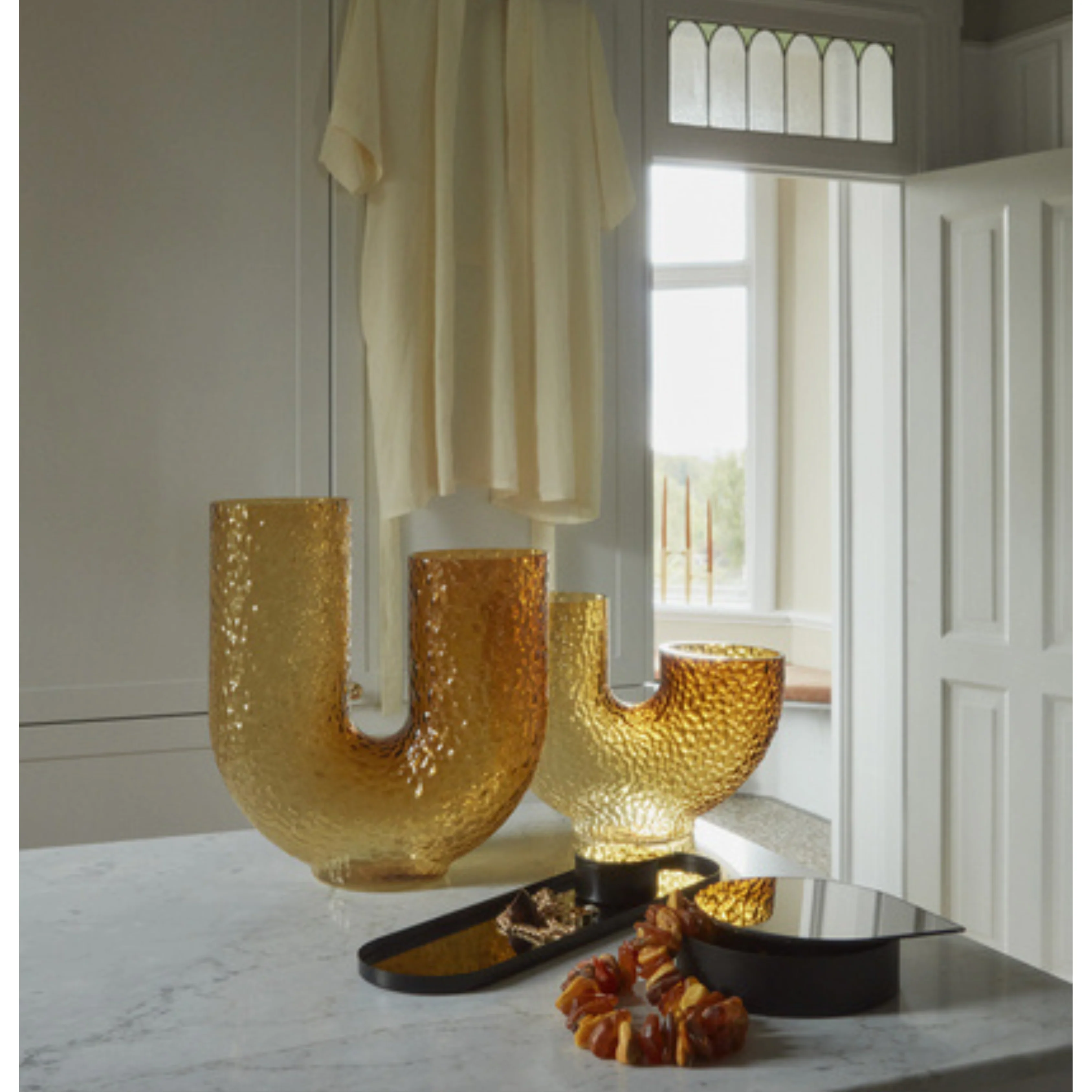 Arura Amber Medium Vase - Image 2