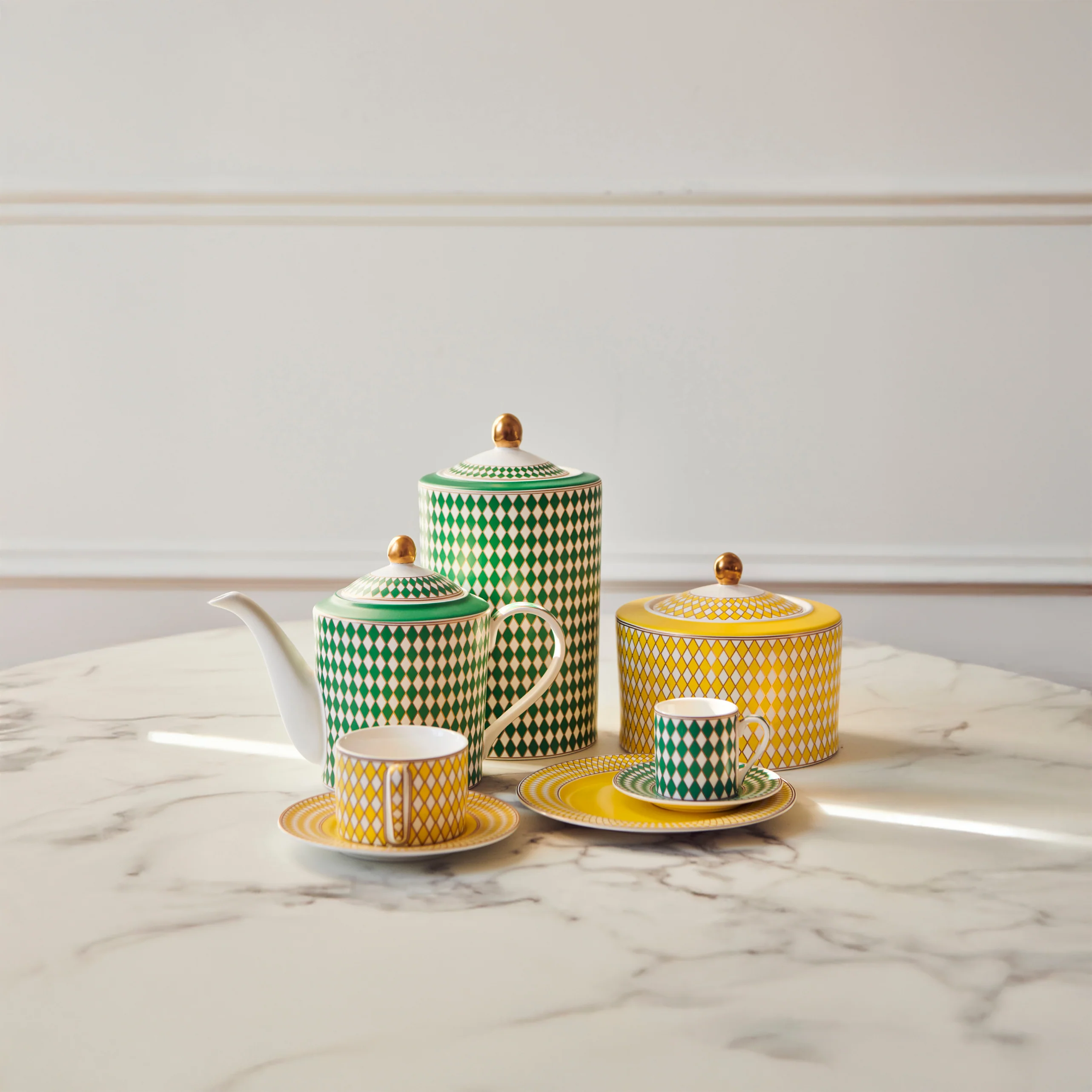 Chess Espresso Yellow Cups Set of 4 - Image 2