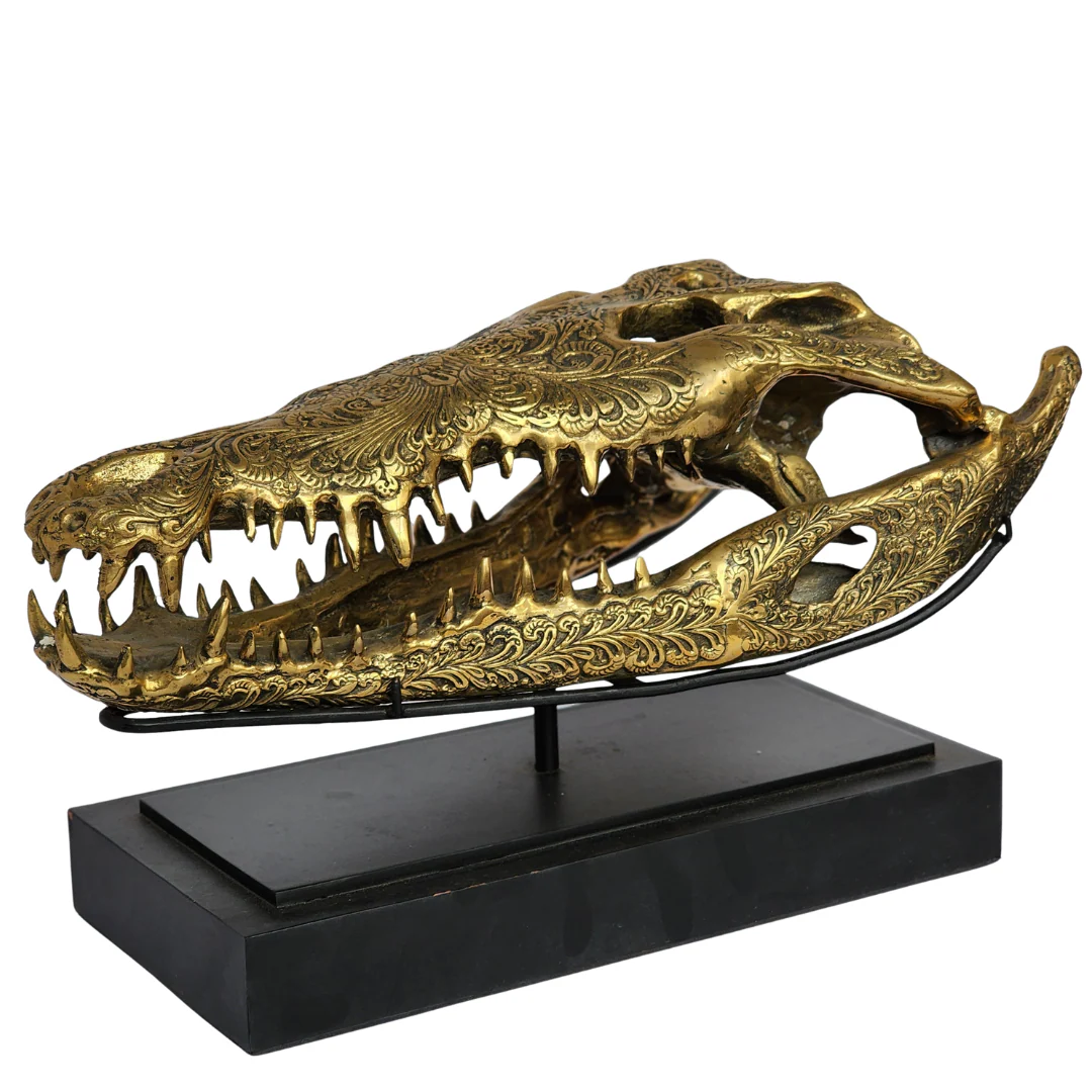Croccodile crack on base - Bronze