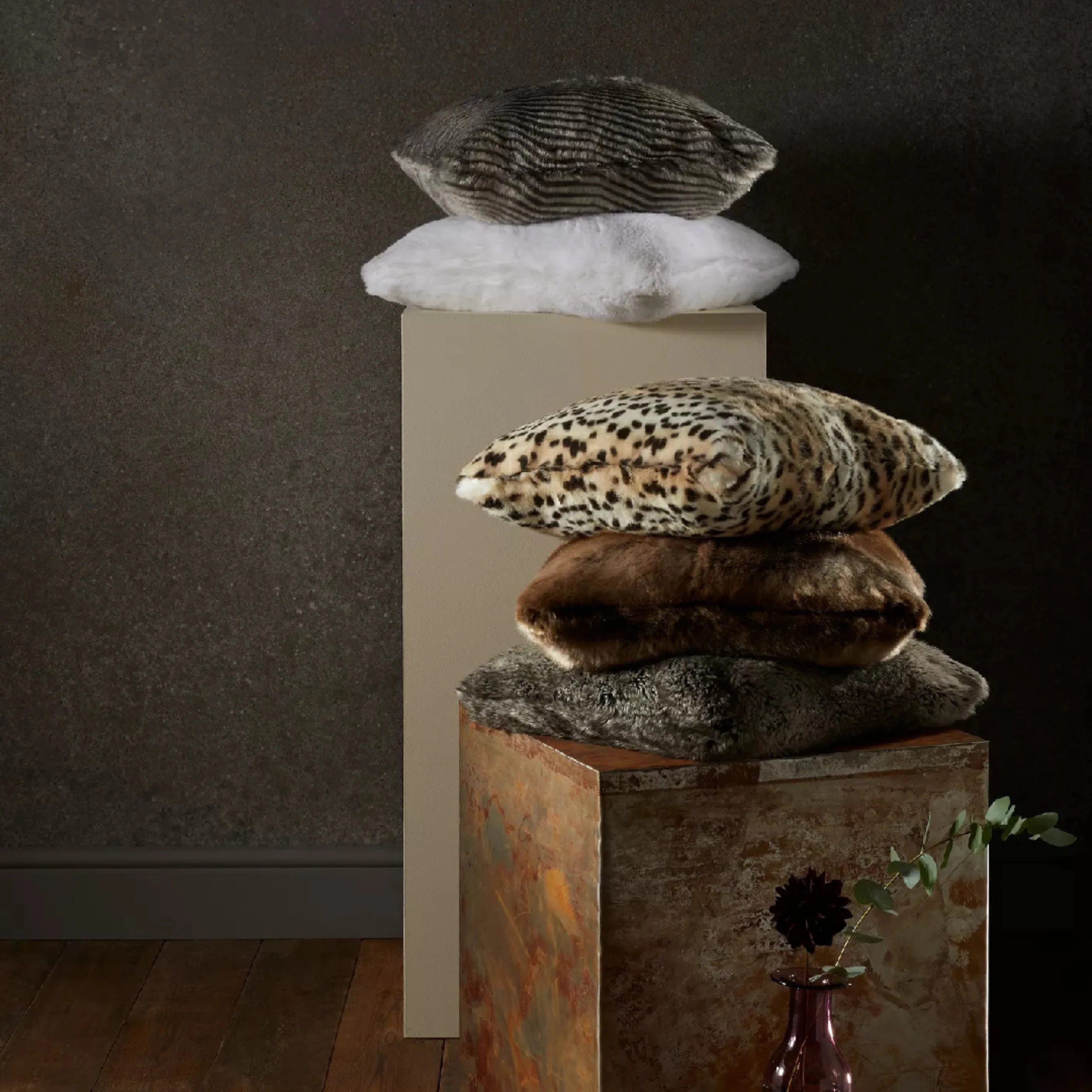 Espresso Veil Dusk Fur Cushion - Image 6