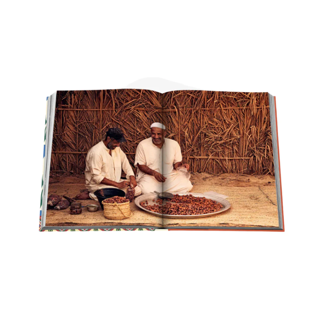 Saudi Dates: A Portrait of the Sacred Fruit - Image 6