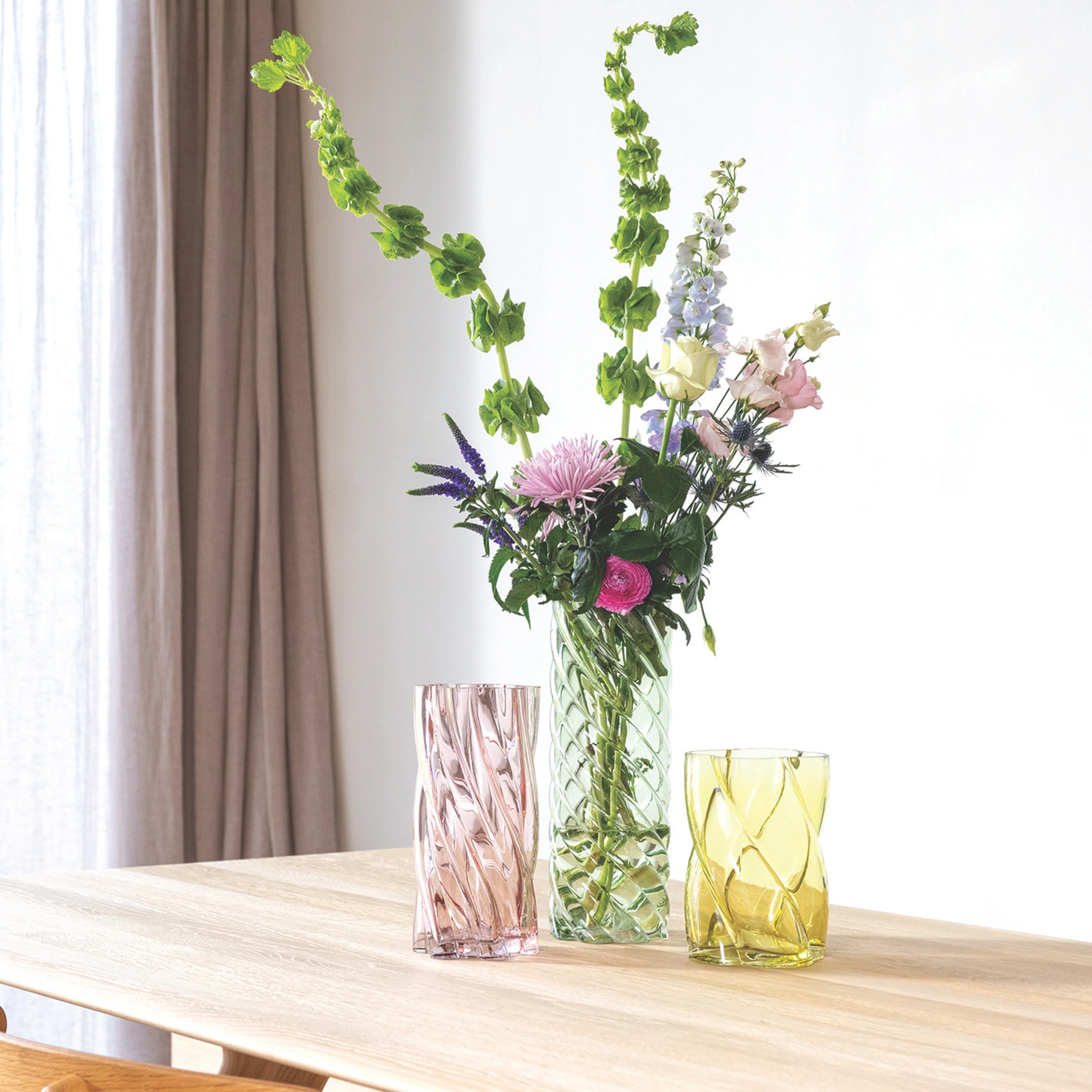 Marshmallow Pink Vase - Image 3