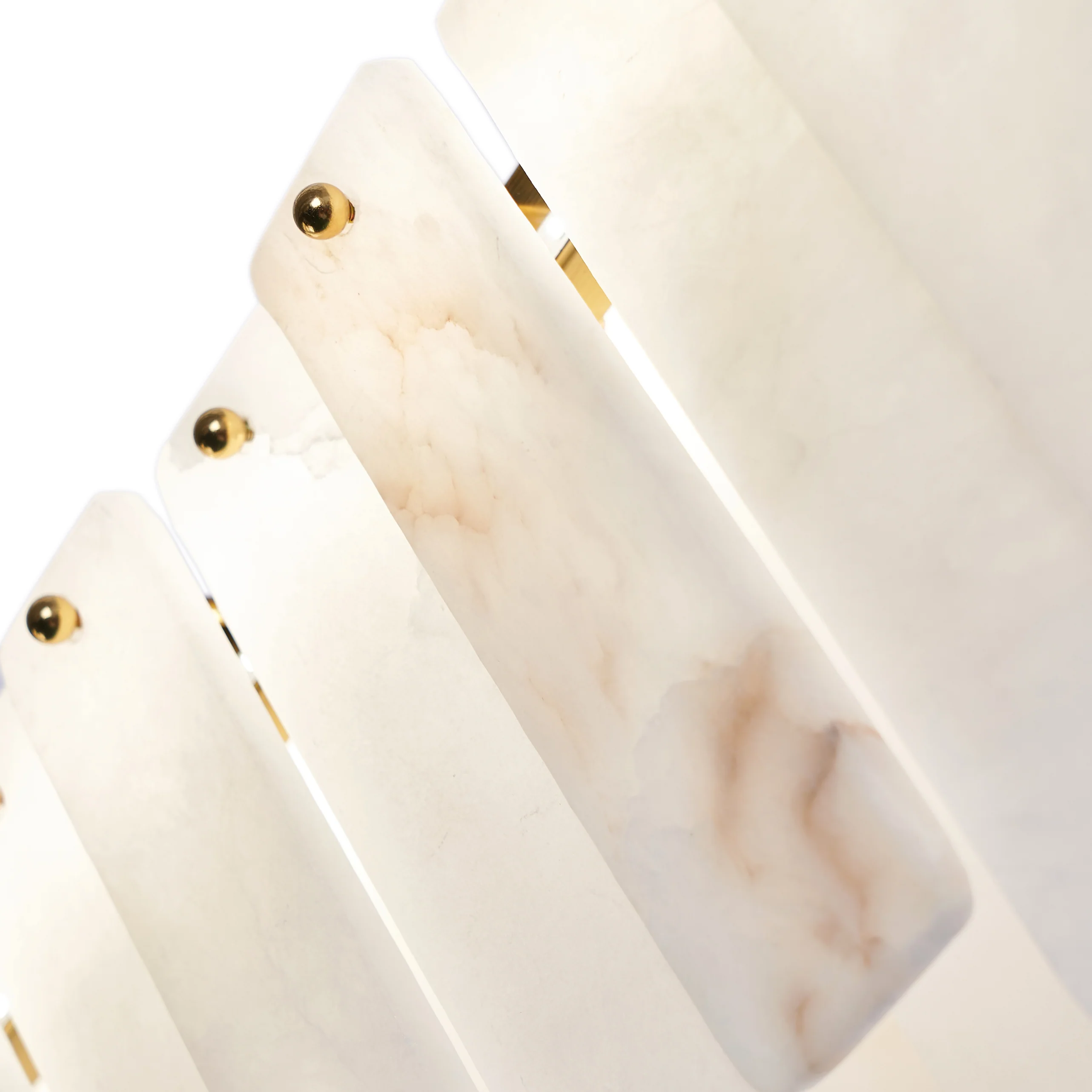Veni Chandelier - Image 10