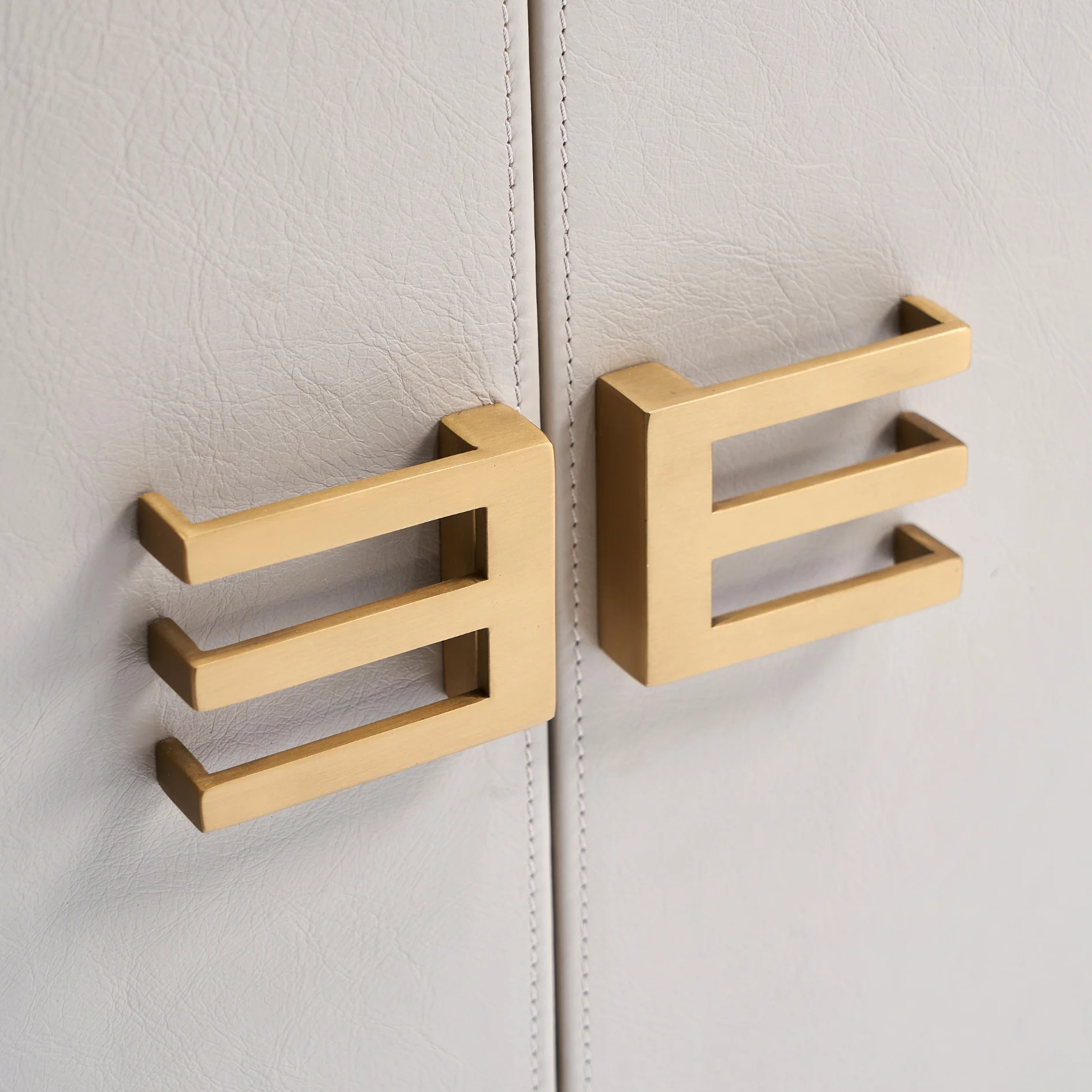 Vreneli Cabinet - Image 6